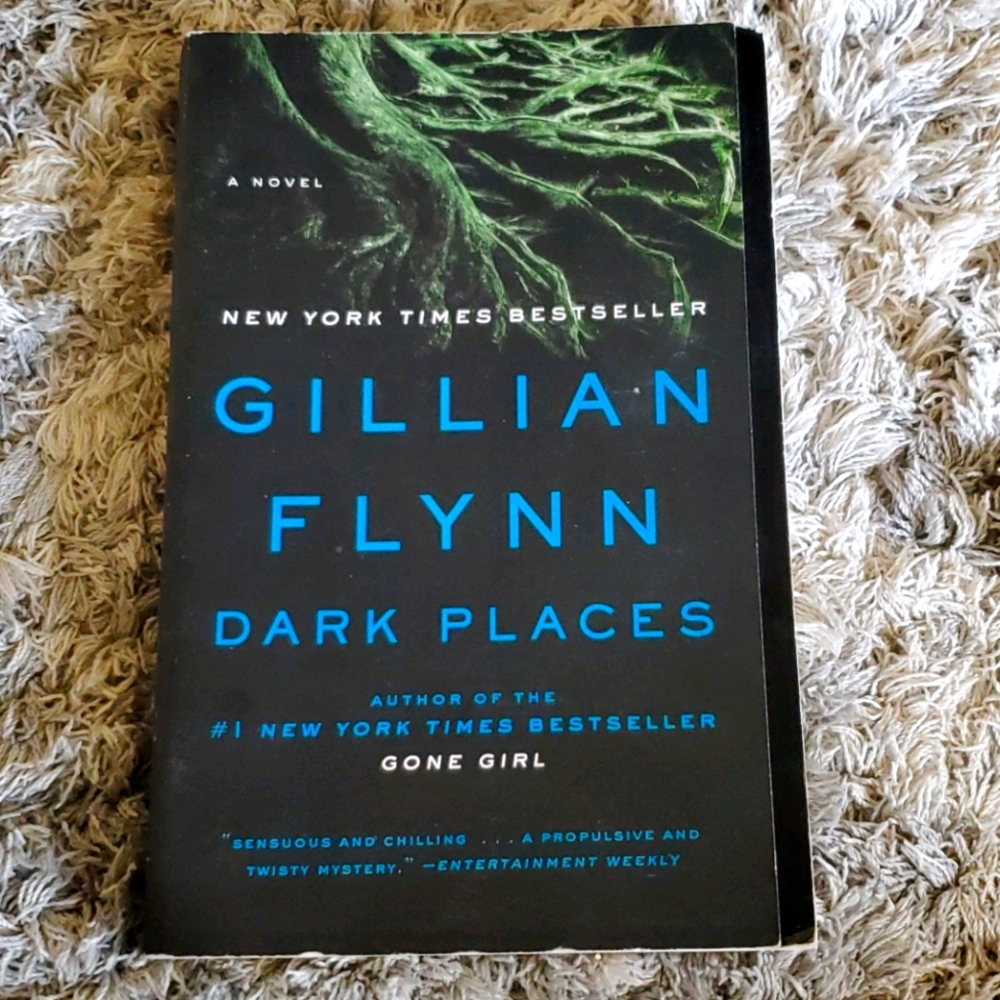 📚 DARK PLACES 📚